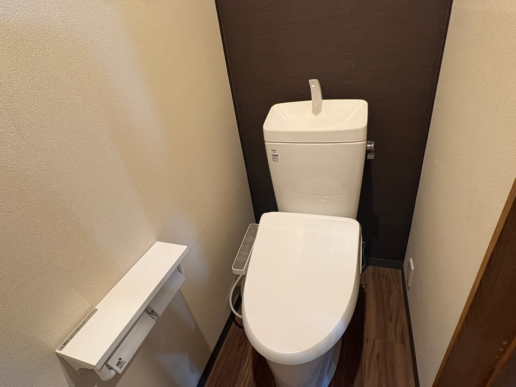 Room 203